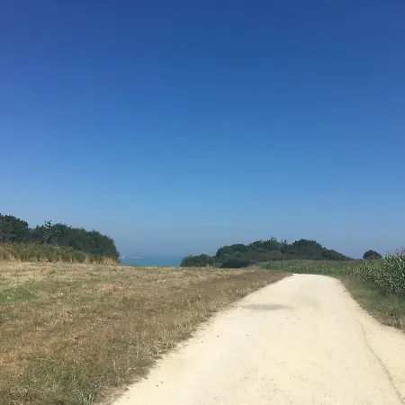 Cocon Breton Proche Plage, Gr34, Parking Hébergement de vacances